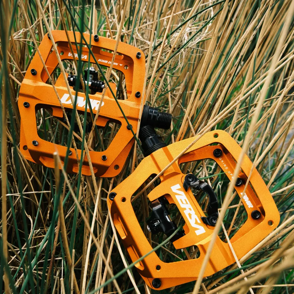 Litteät / autopolkimet DMR VERSA Oranssi