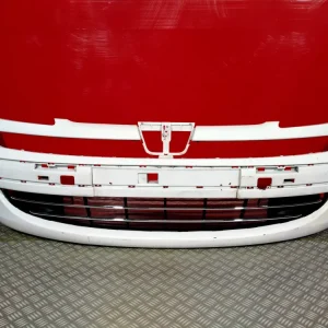 Käytetty Peugeot 807 etupuskuri