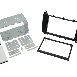 2-DIN kehys Mercedesille