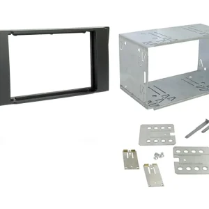 CT23LR02A 2-DIN Kehys Land Roveriin