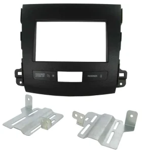 CT23PE06 2-DIN Kehys Peugeotille, Citroenille ja Mitsubishille